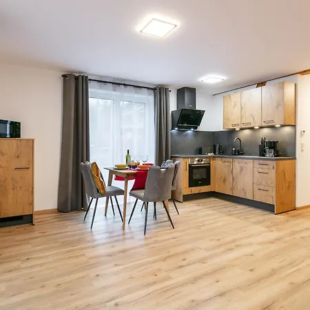 Tennerhof 1 2 3 Apartament *